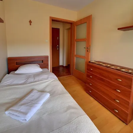 Apart-invest Apartament Retro *