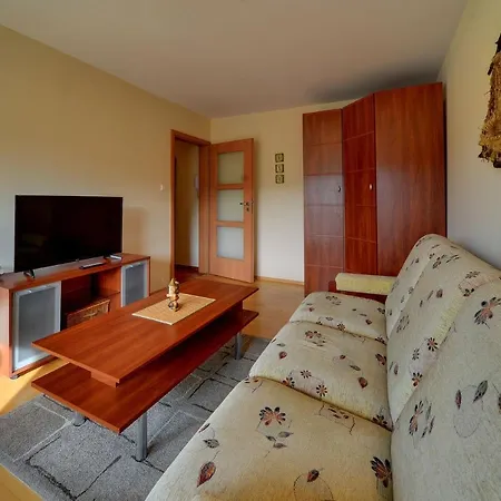 Apart-invest Apartament Retro *